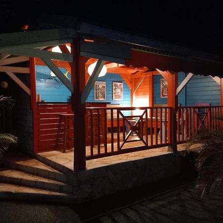 Piton Bungalows Ecolodges Deshaies Buitenkant foto