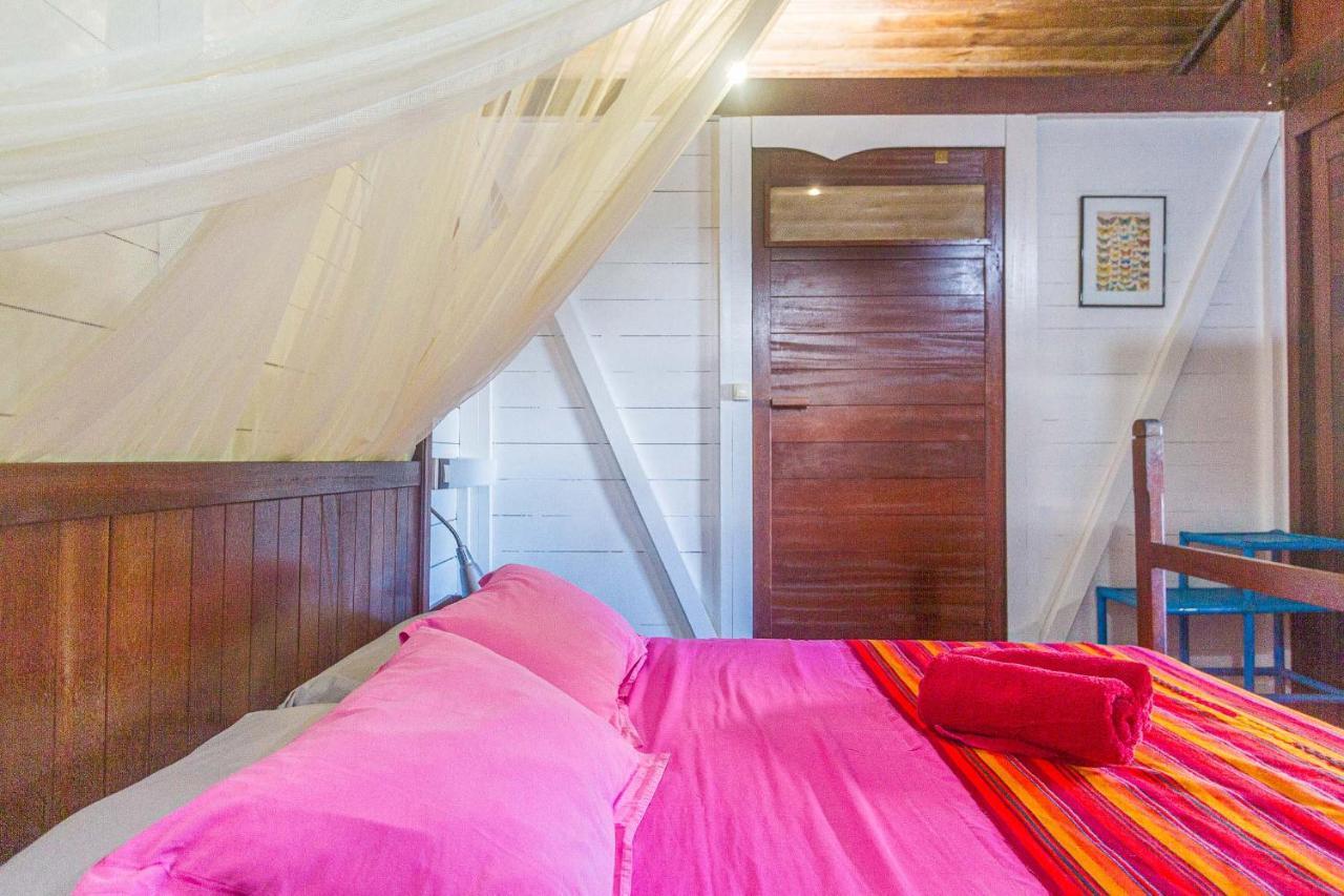 Piton Bungalows Ecolodges Deshaies Buitenkant foto