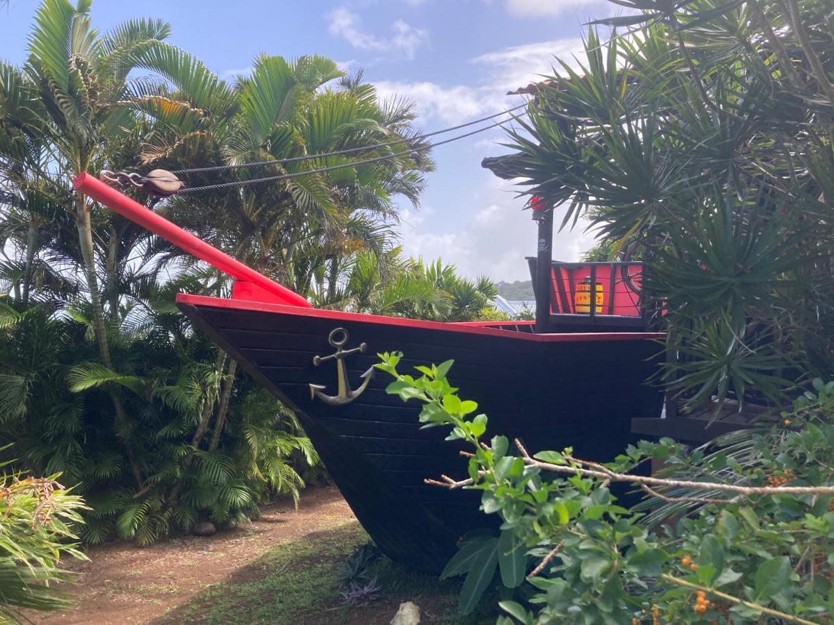 Piton Bungalows Ecolodges Deshaies Buitenkant foto