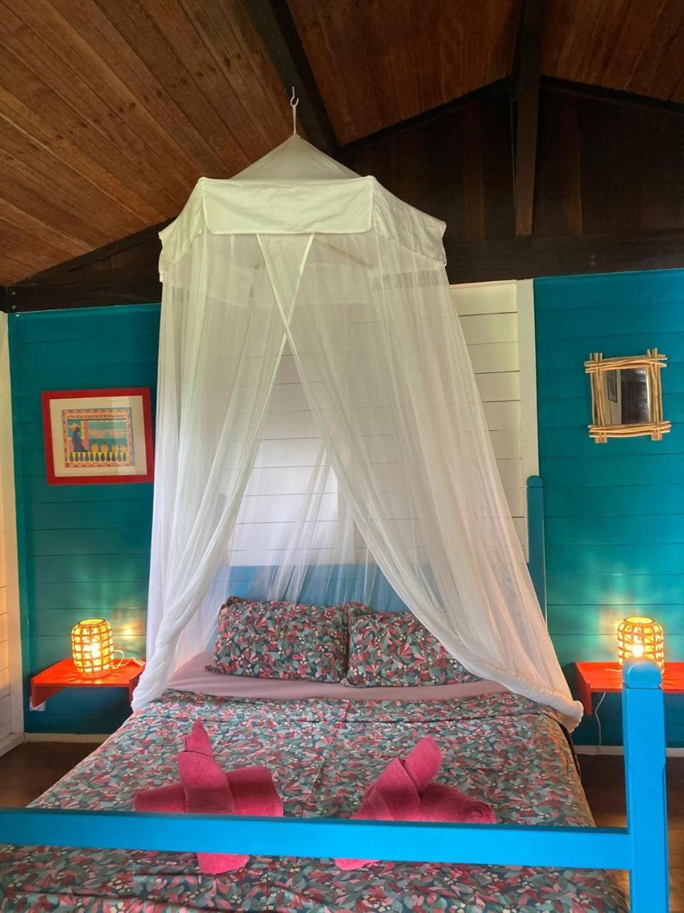 Piton Bungalows Ecolodges Deshaies Buitenkant foto