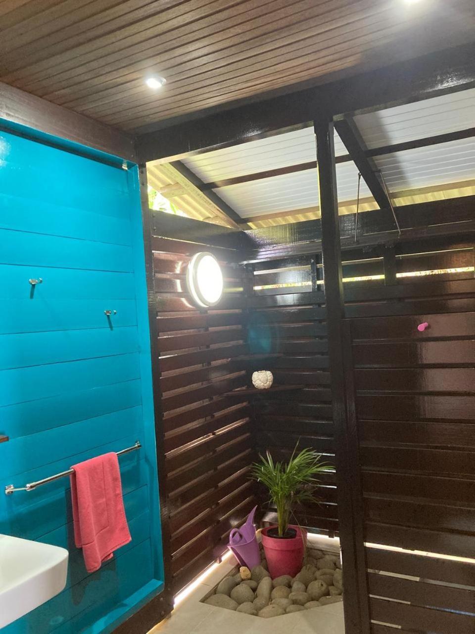 Piton Bungalows Ecolodges Deshaies Buitenkant foto