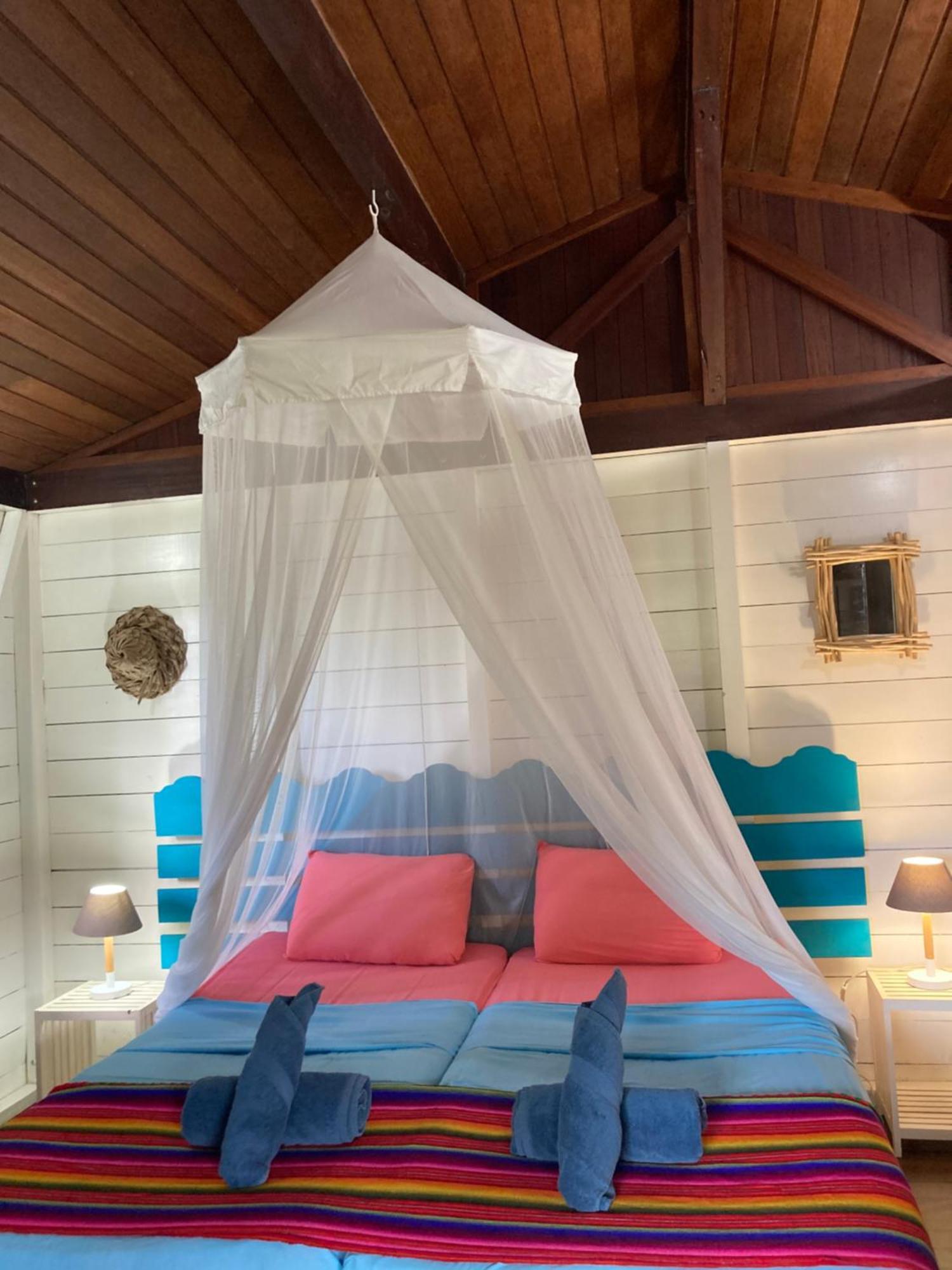 Piton Bungalows Ecolodges Deshaies Buitenkant foto