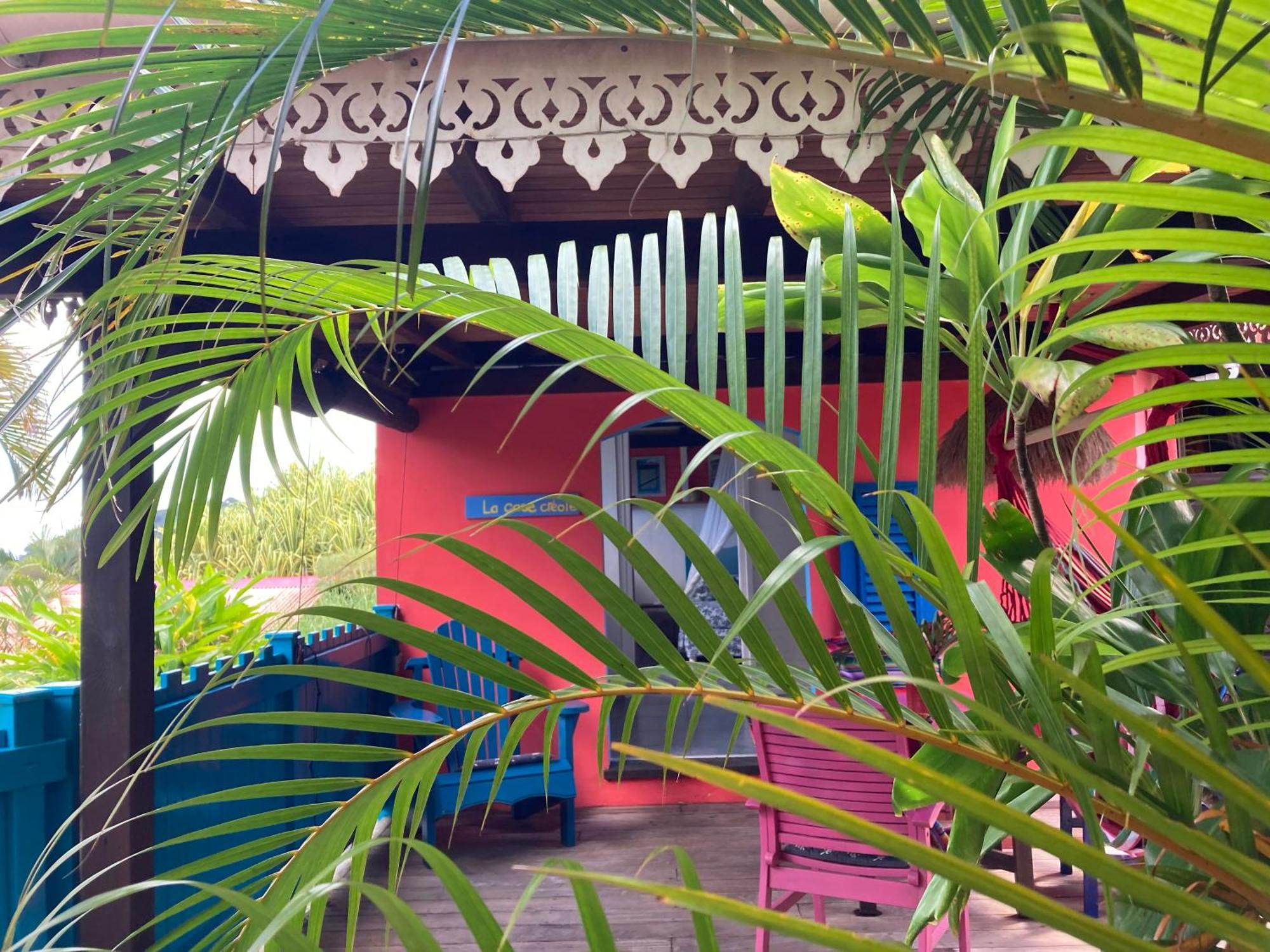 Piton Bungalows Ecolodges Deshaies Buitenkant foto